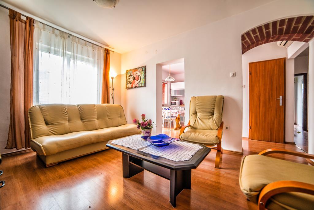 Apartment Iva Rovinj Luaran gambar